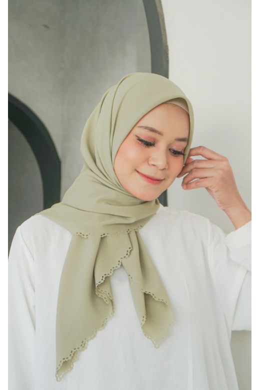 Hijab Segi 4 Lasercut Curly Matcha 